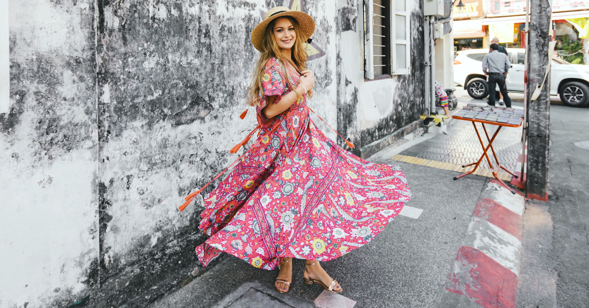 How To Dress Boho While Traveling? Here Are 14 Quick Tips