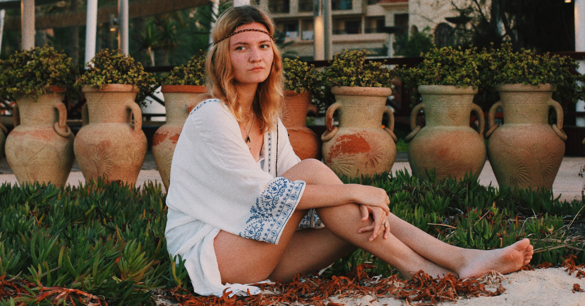 How To Dress Boho in Your 30s? 12 Easy Ways